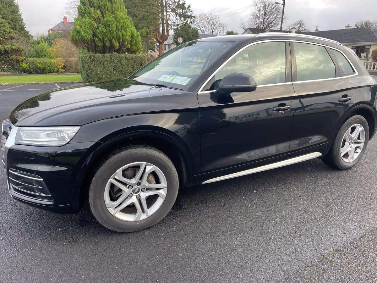 Audi Q5 - Image 2