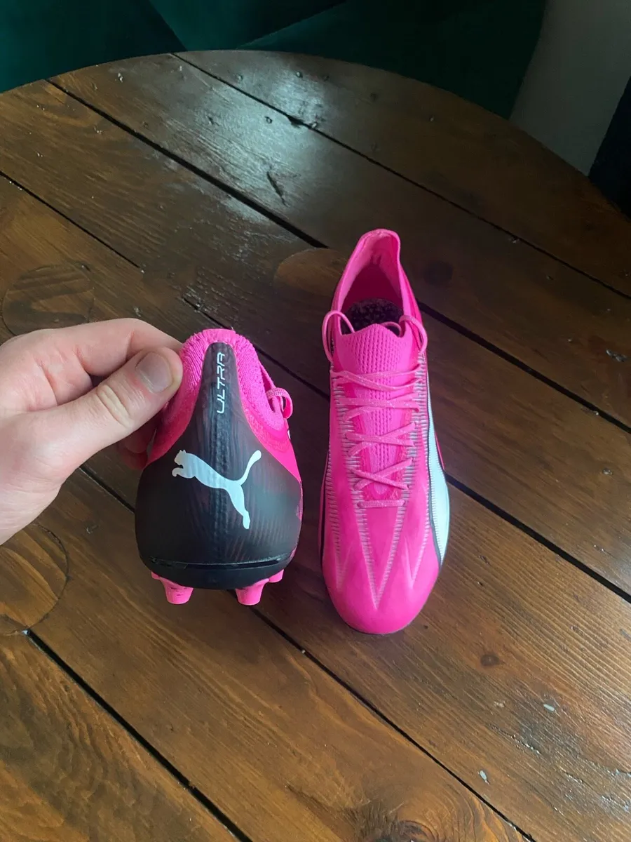 Puma ultra ultimate football boots - Image 2