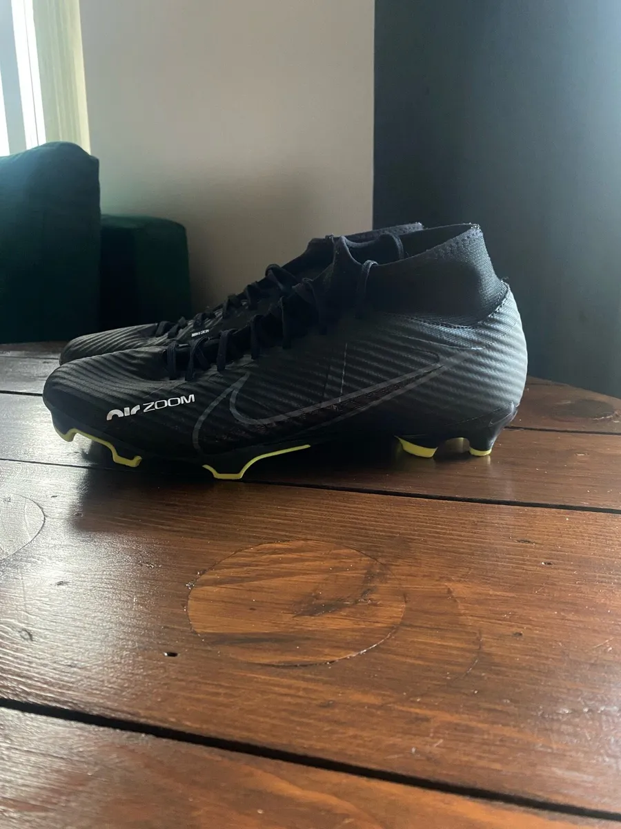 Nike superfly 8 academy football boots - Image 1