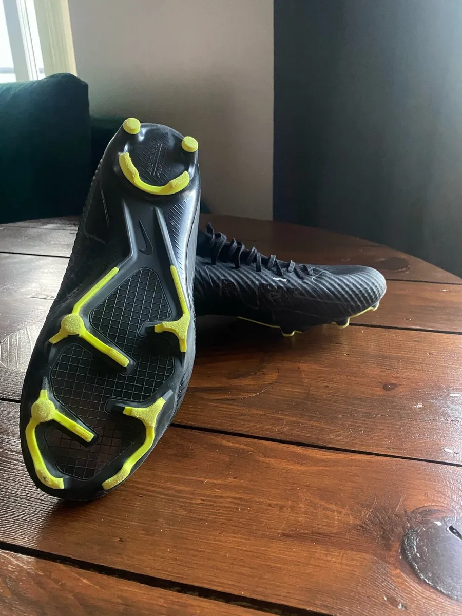 Nike superfly 8 academy football boots - Image 3