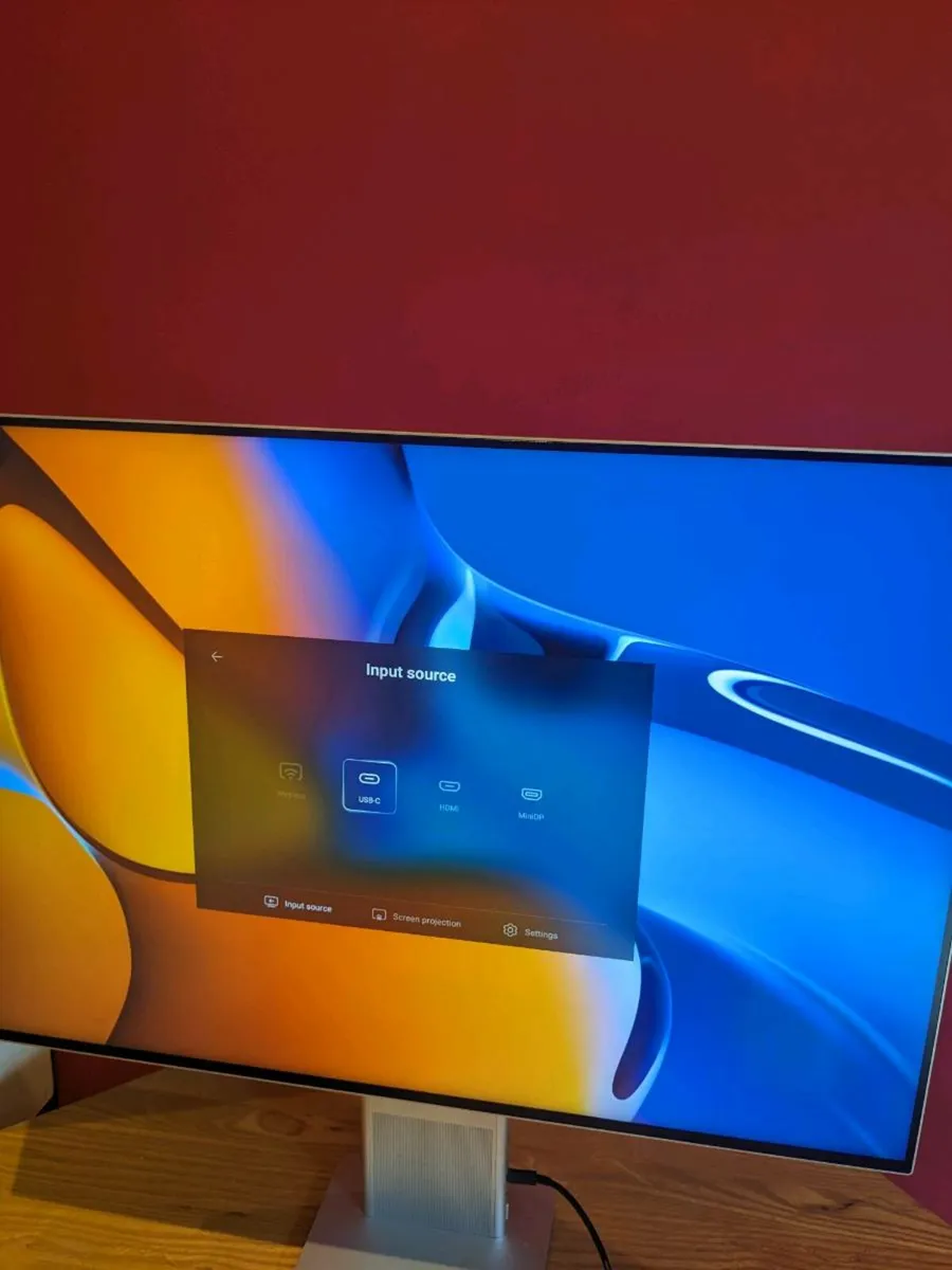 Huawei Mateview 4K Monitor - Image 1