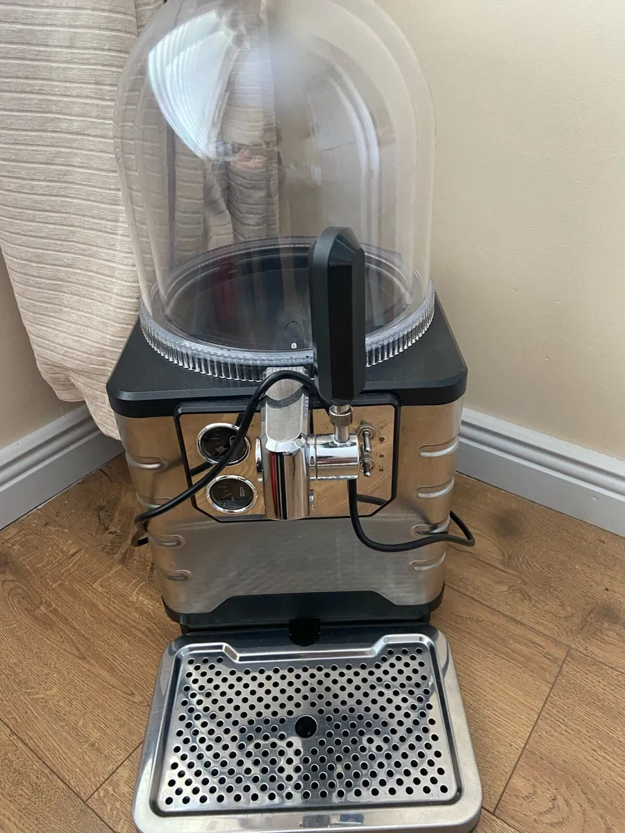 Blade beer machine