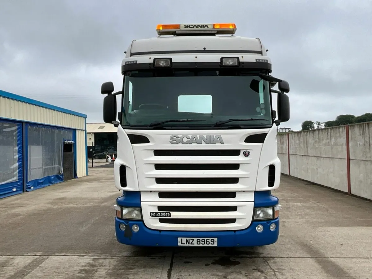 SCANIA R480 6x2 HIGHLINE MANUAL TRACTOR UNIT - Image 4