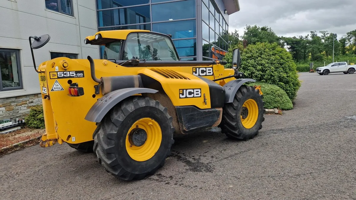 2013 JCB 535-95 Agri Super - Image 3