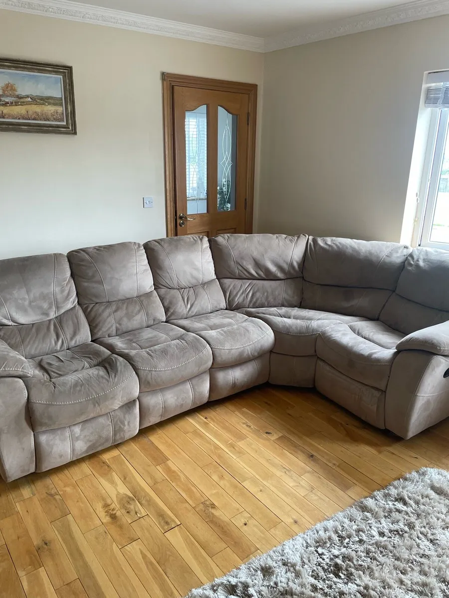 Corner Sofa - Image 3