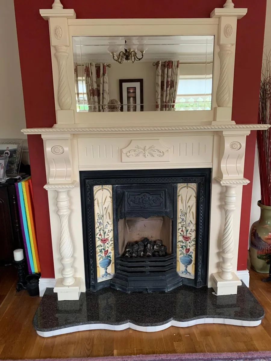 Gas fire place - Image 1