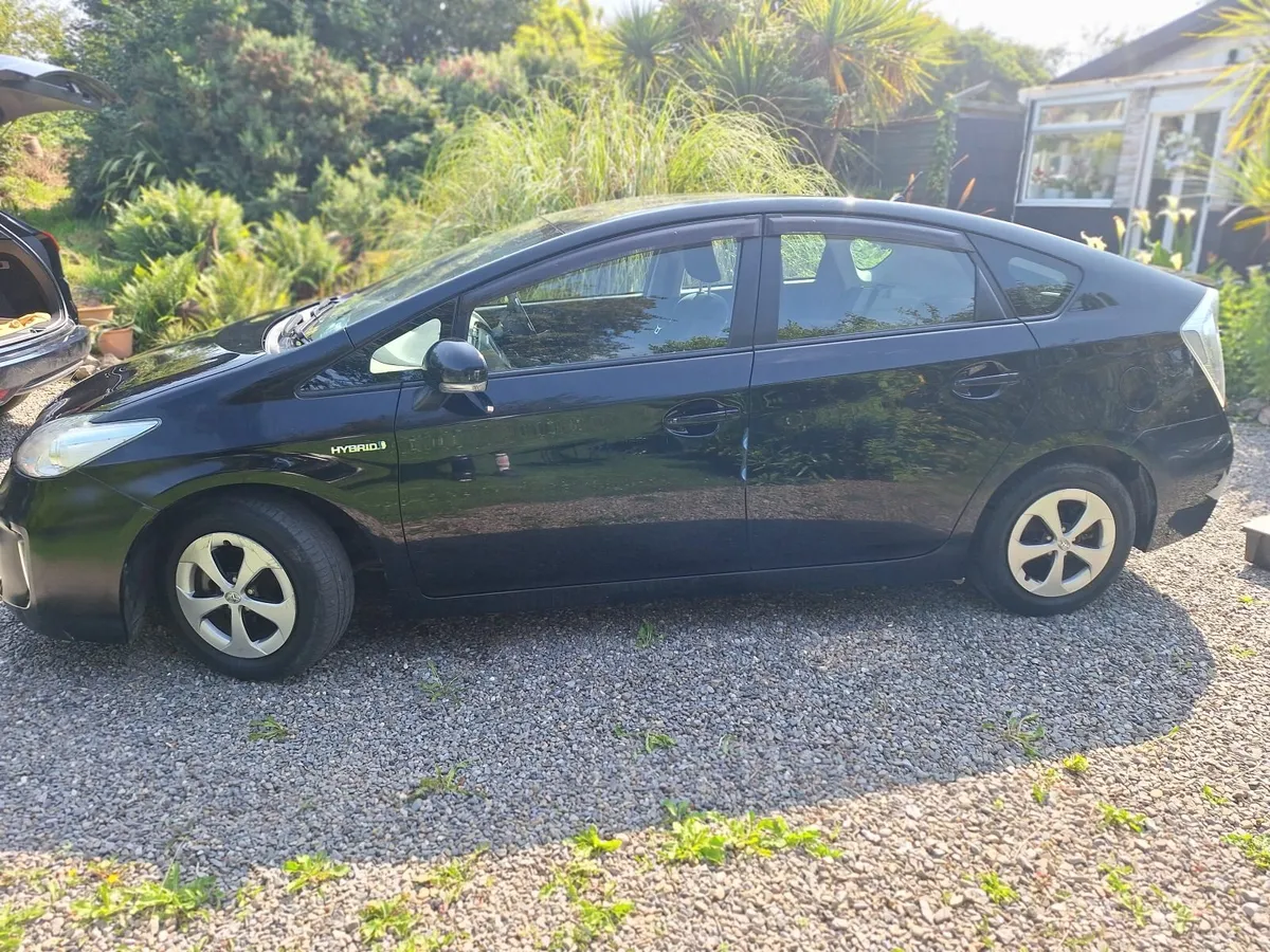 Toyota Prius 2014 - Image 3