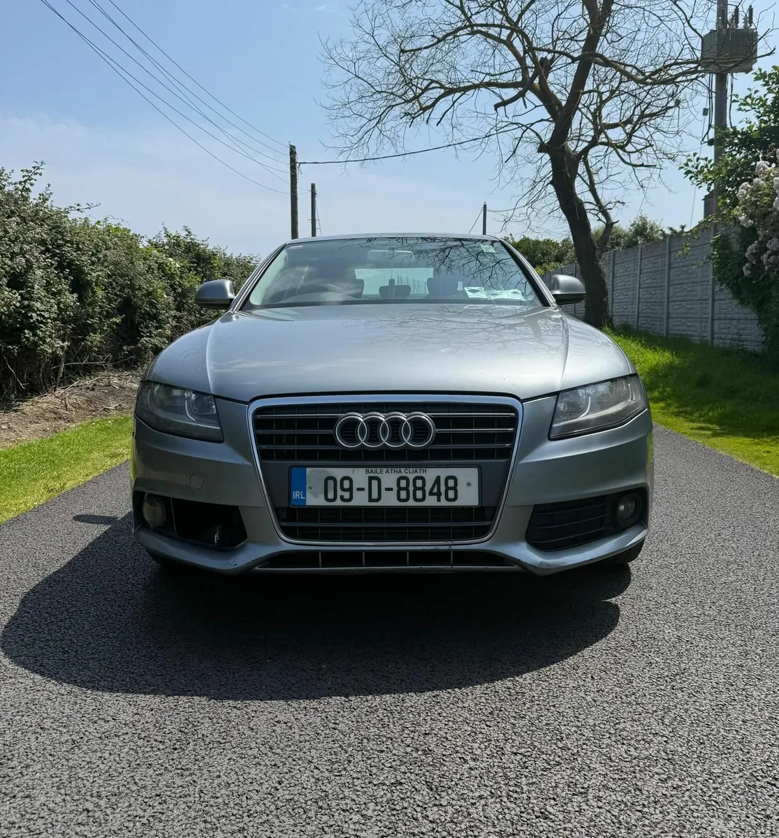 Audi A4 2009 - Image 2
