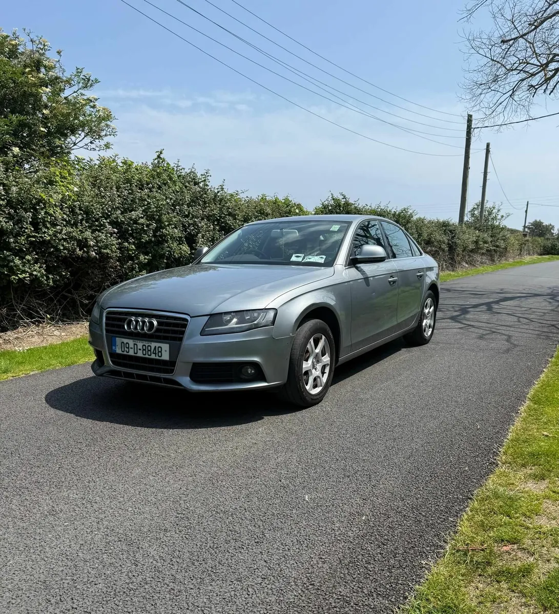 Audi A4 2009 - Image 1