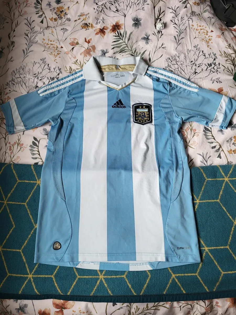 Argentina 2011-2012 Home Jersey - Image 1