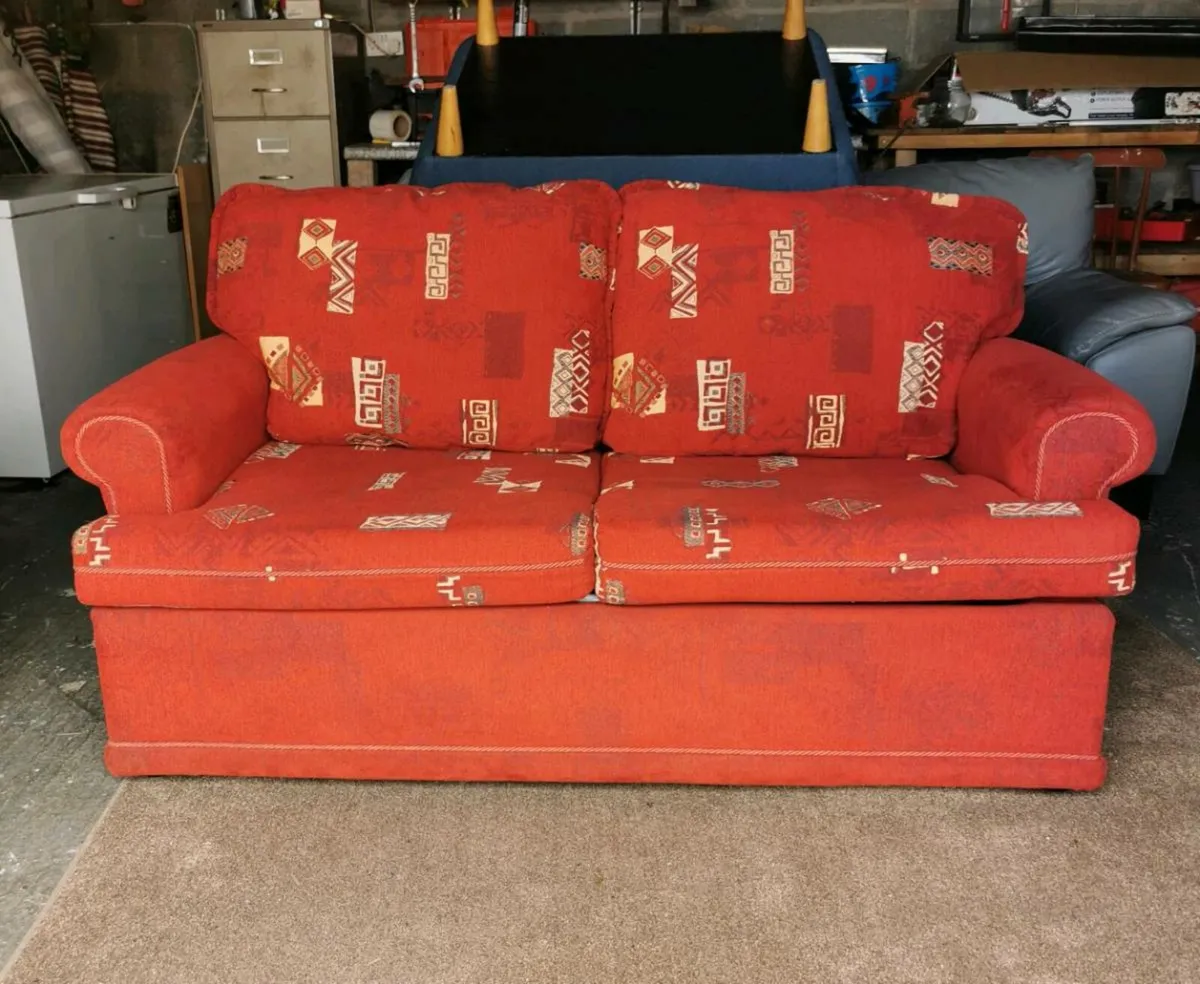 Double Strong Bed Settee. VGC. - Image 1