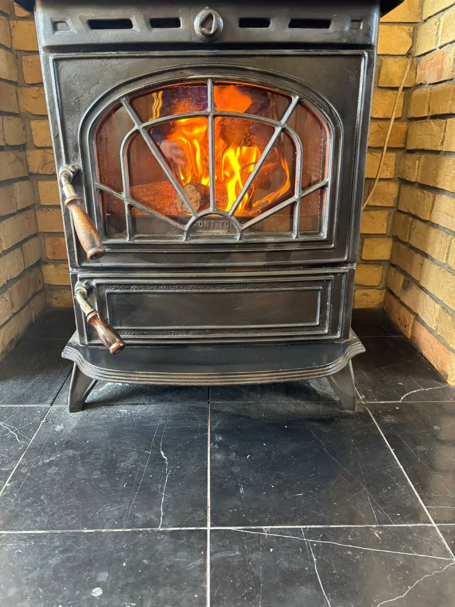 Stove Erin Stanley - Image 1