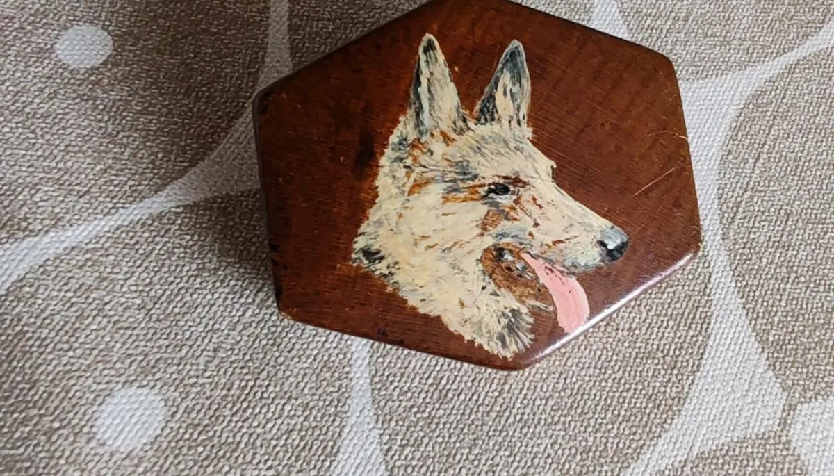 Vintage wooden brooch - Image 4