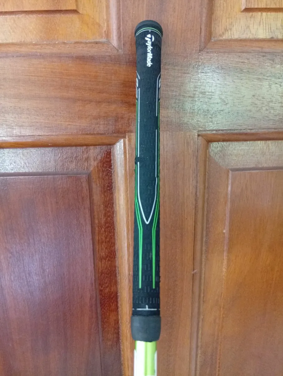 Ladies TaylorMade RBZ 25 Degree Hybrid 5 - Image 4