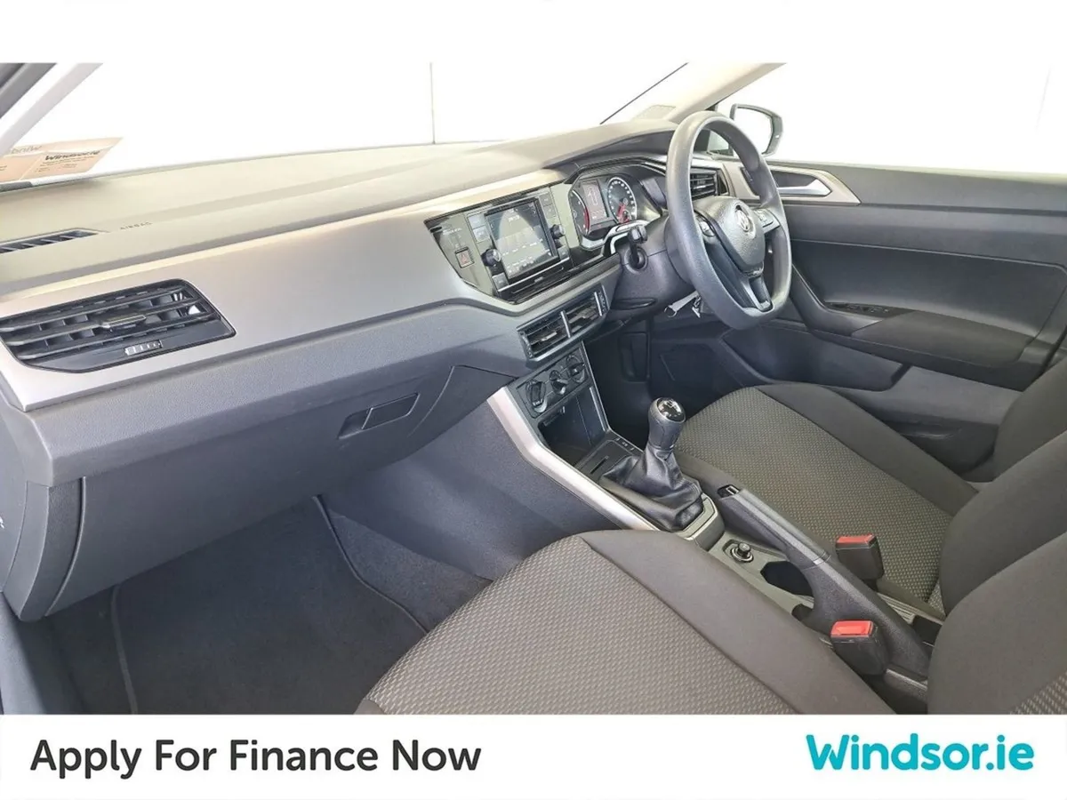 Volkswagen Polo 1.0 TSI 65hp Launch Edition - Image 4