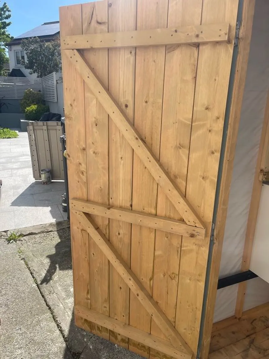 x2 Lean To sheds 6x3 Ft. In excellent condition - Image 4