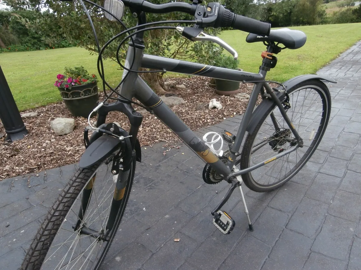 18 speed  Bike - Image 3