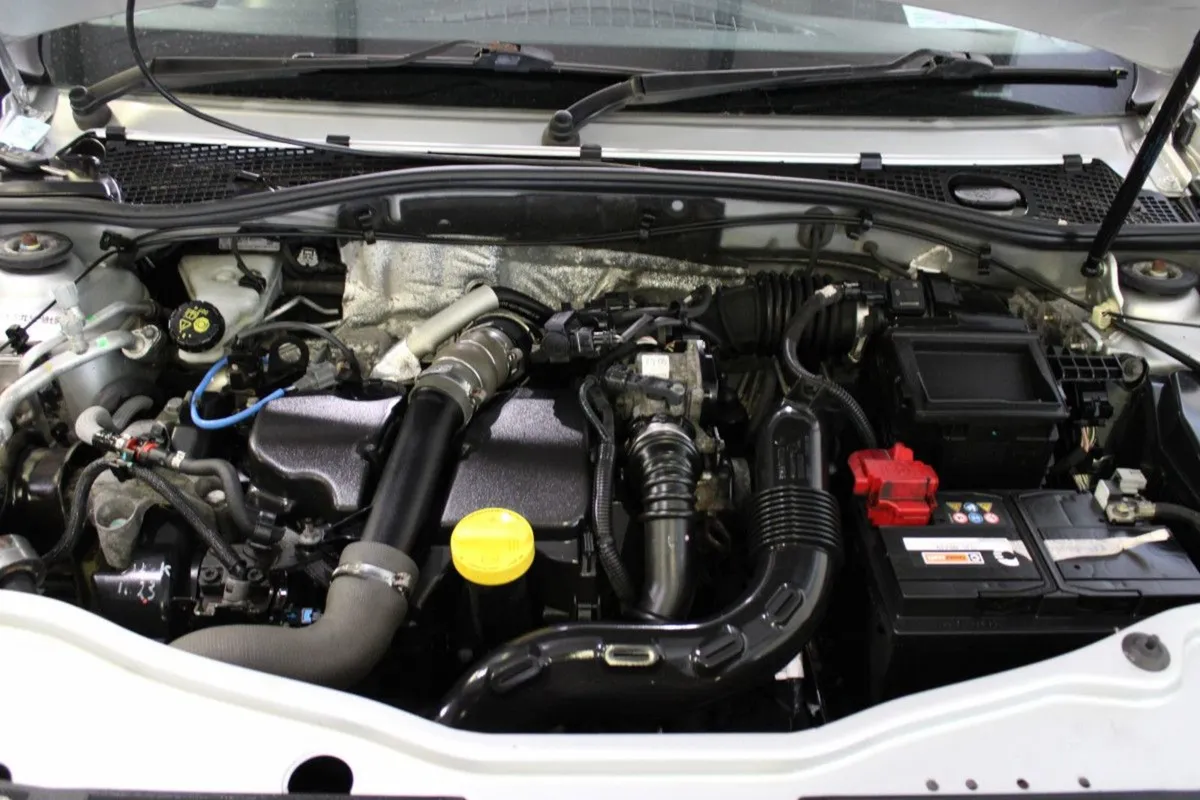 Dacia Duster 1.5 dCi 110 Prestige - Image 4