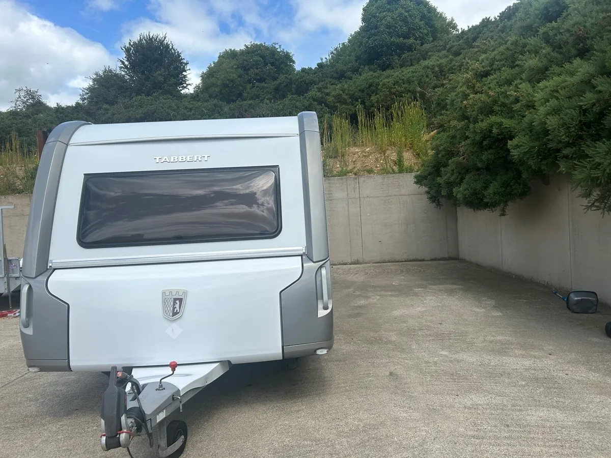 Caravan - Image 2
