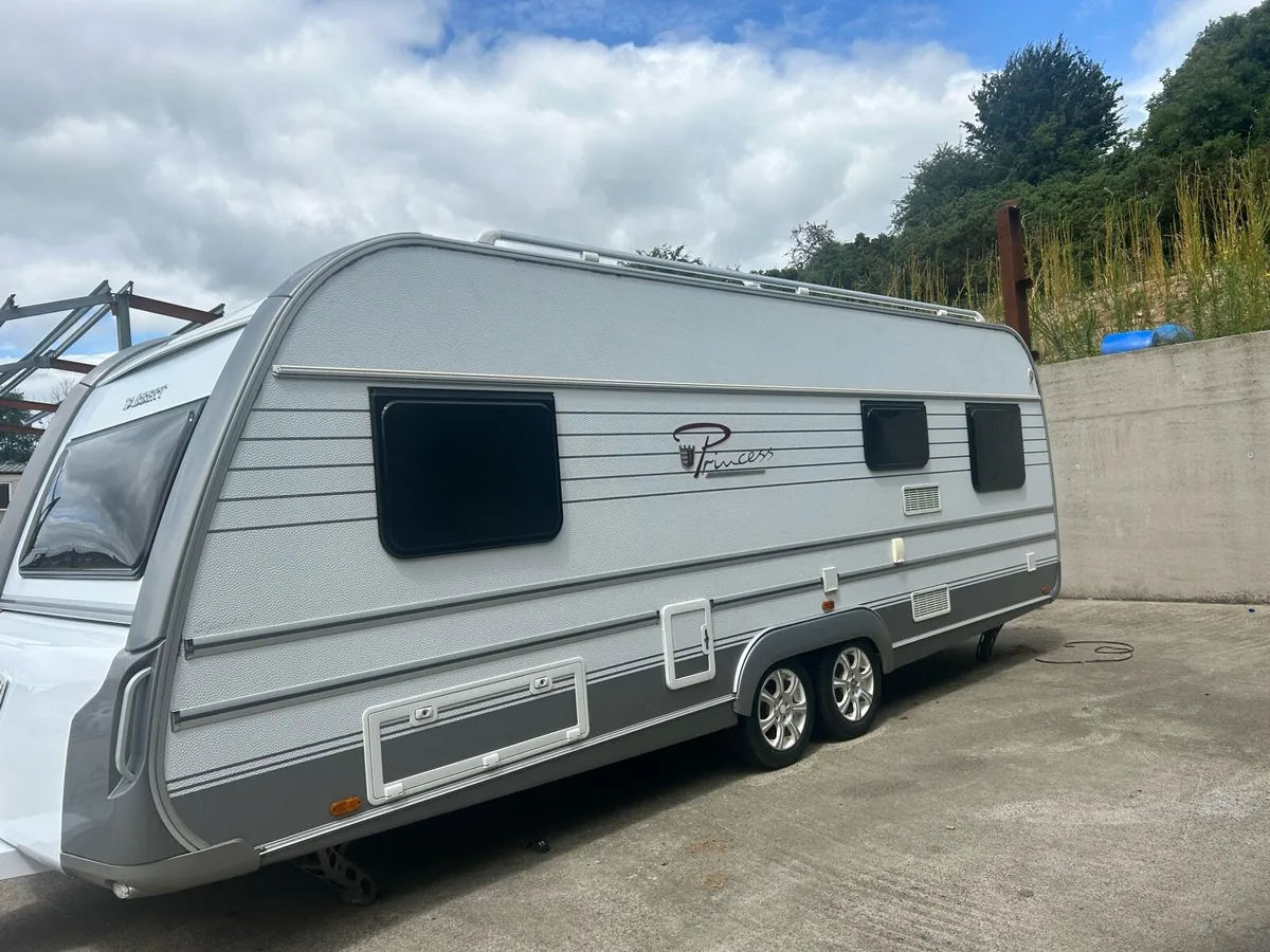 Caravan - Image 3