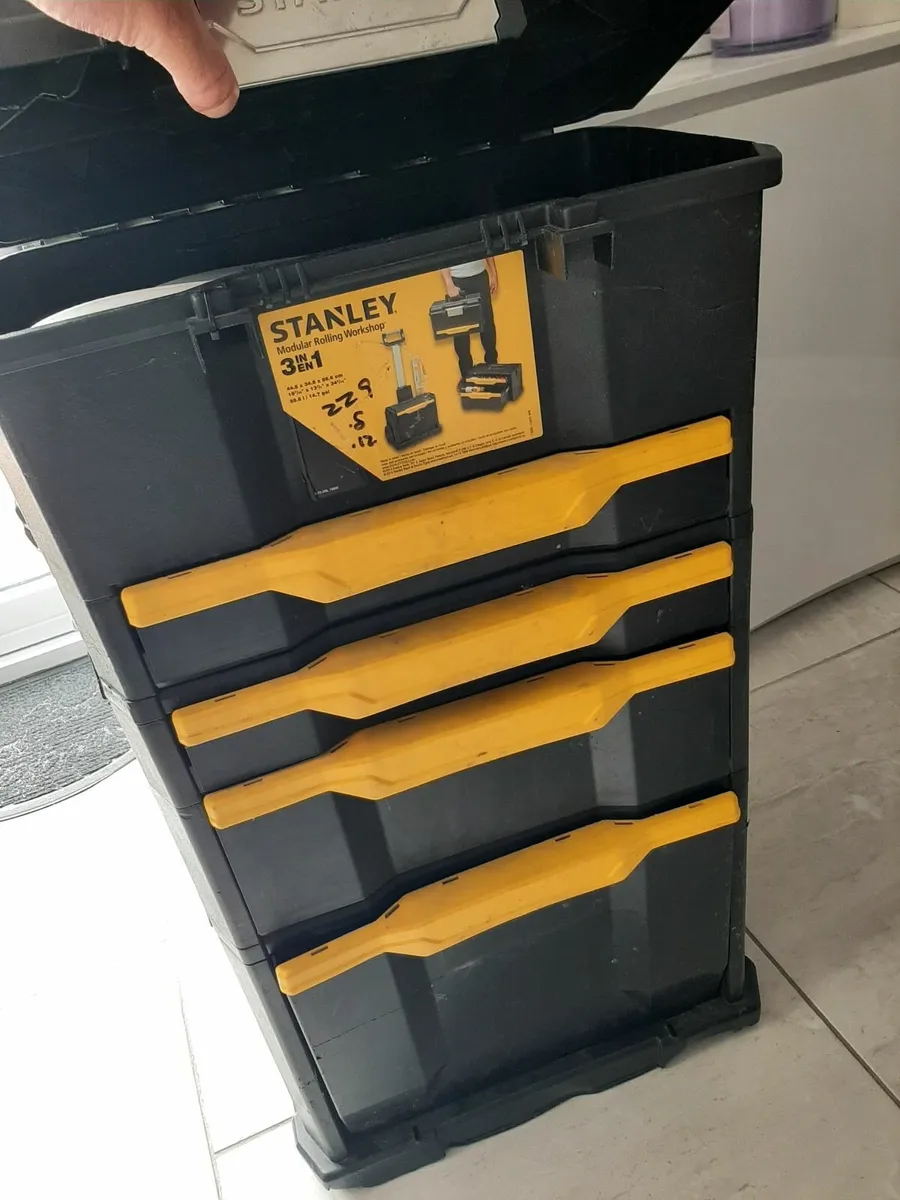 Stanley 3 in 1 rolling toolbox - Image 1