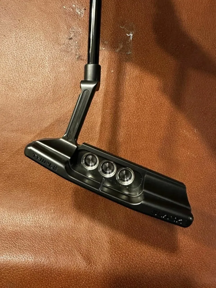 Scotty Cameron B3 Triple Black LTD Newport 2, 35 - Image 1