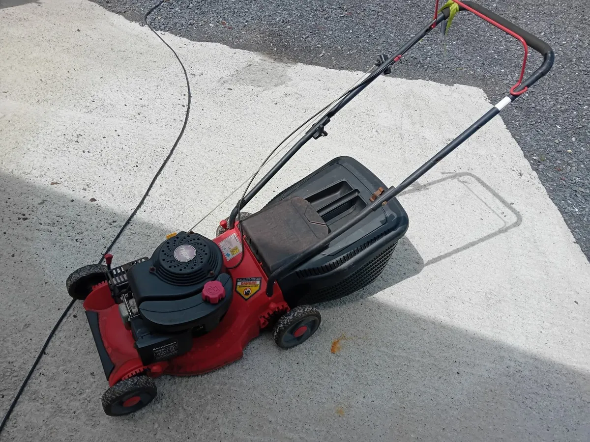 Small push mover - Image 3