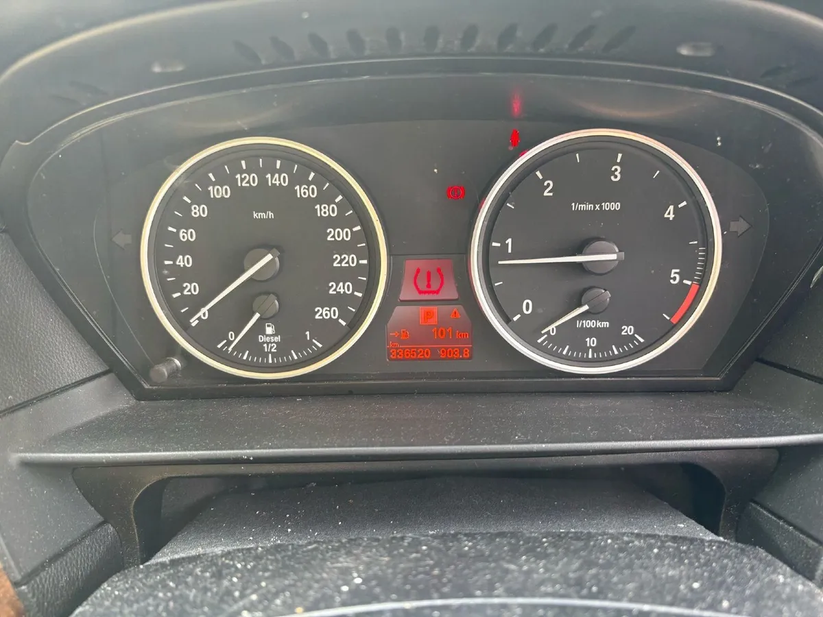BMW 520 Diesel Automatic - Image 2