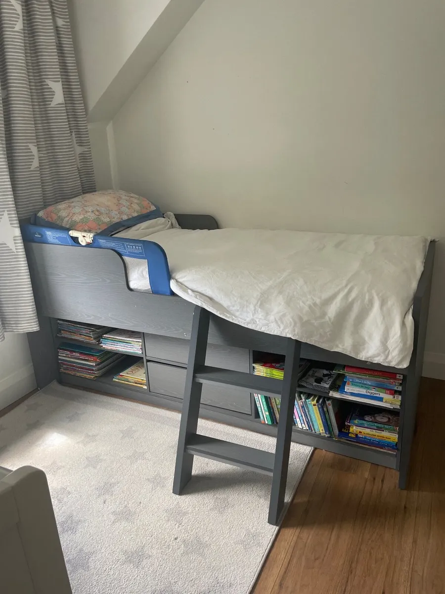 Mid sleeper Single bed frame - Image 3