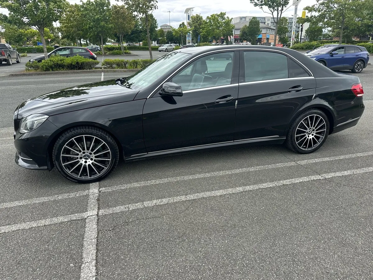 Mercedes E220 2015 Auto - Image 2