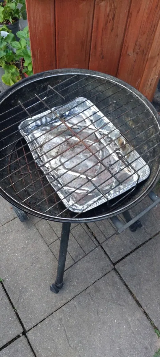 BBQ grill - Image 2