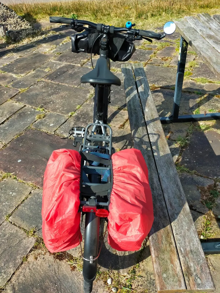 Giant Escape Disc Bicycle. - Image 3