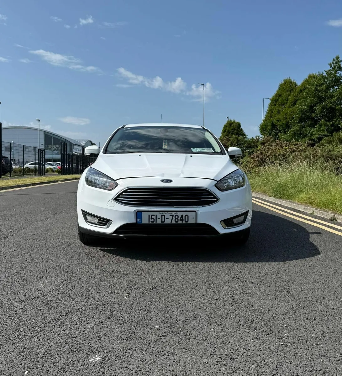 Ford Focus 2015 - Image 2