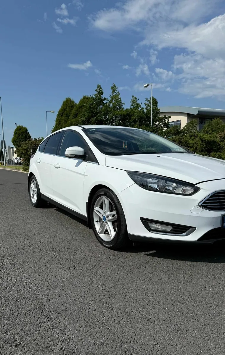 Ford Focus 2015 - Image 3