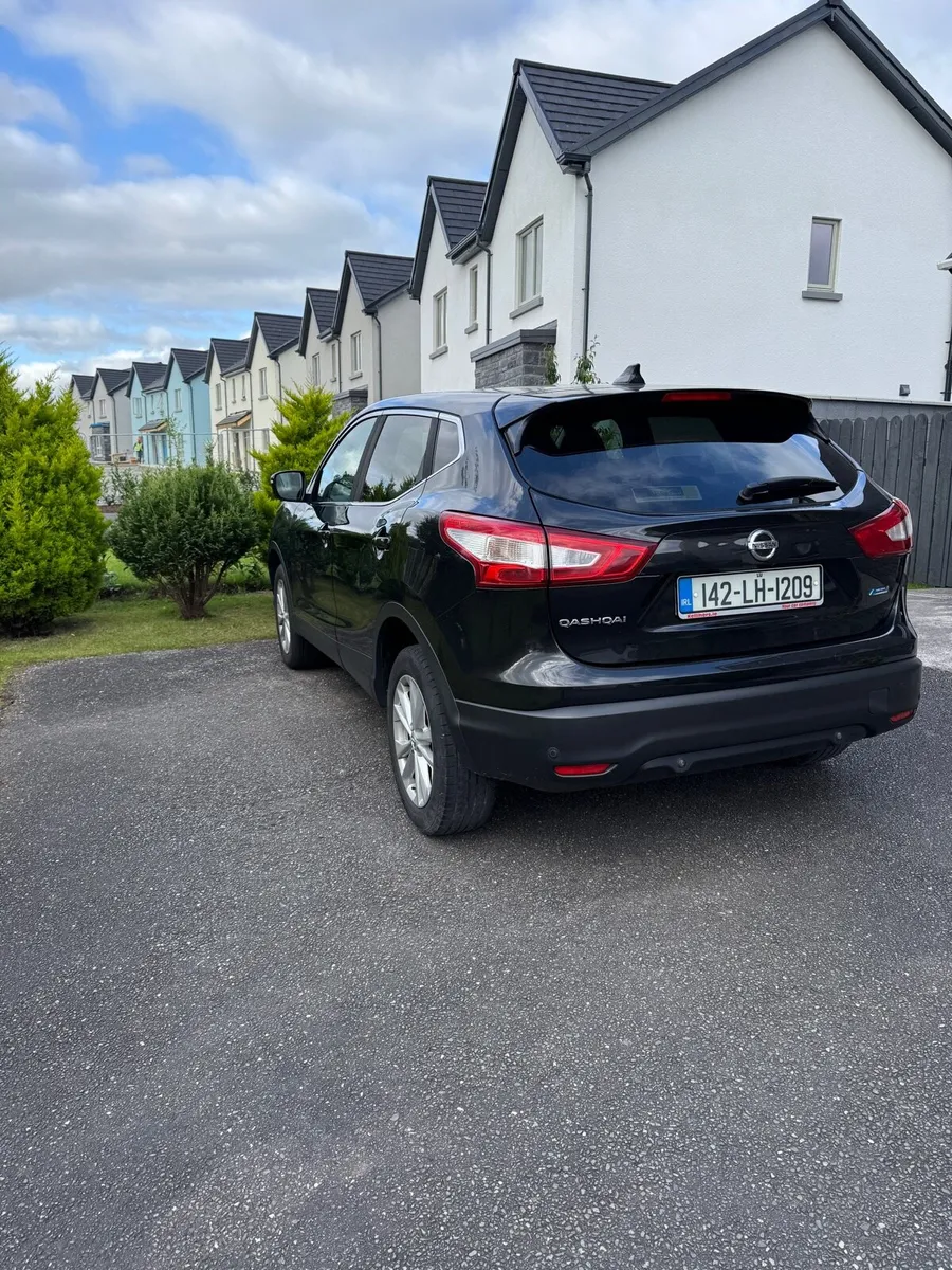 Nissan Qashqai Acenta Premium 1.5 DCi - Image 1
