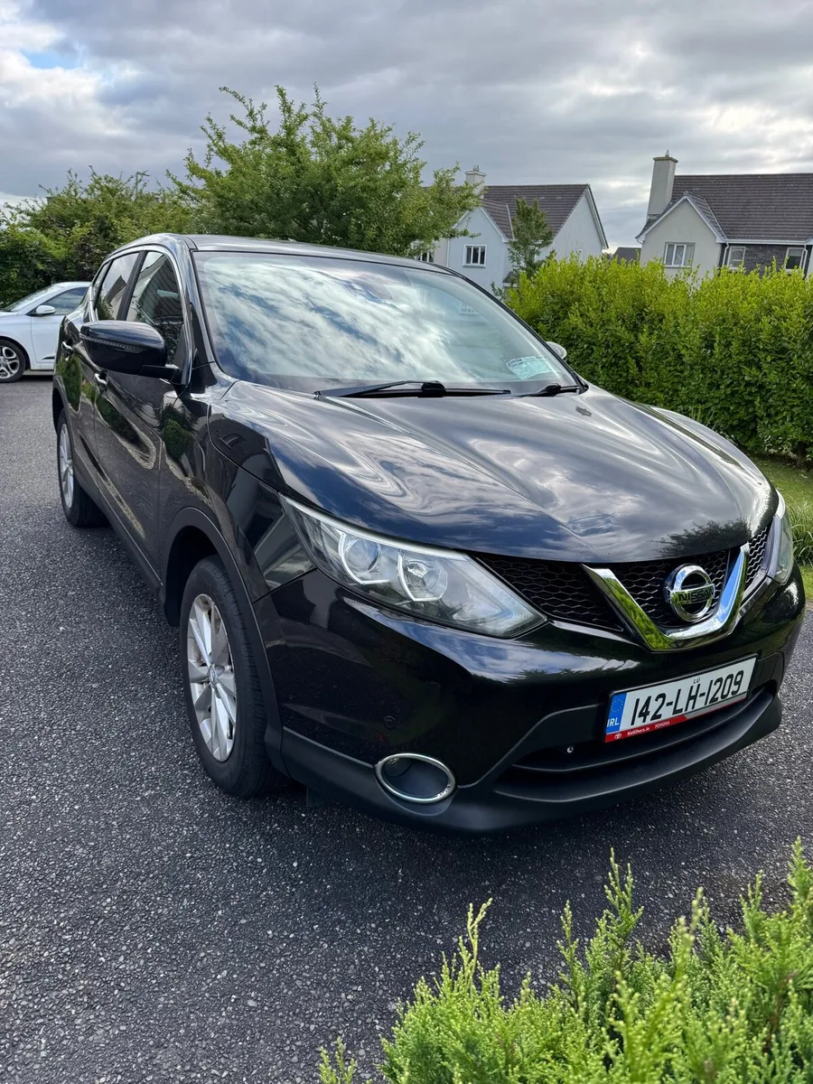 Nissan Qashqai Acenta Premium 1.5 DCi - Image 2
