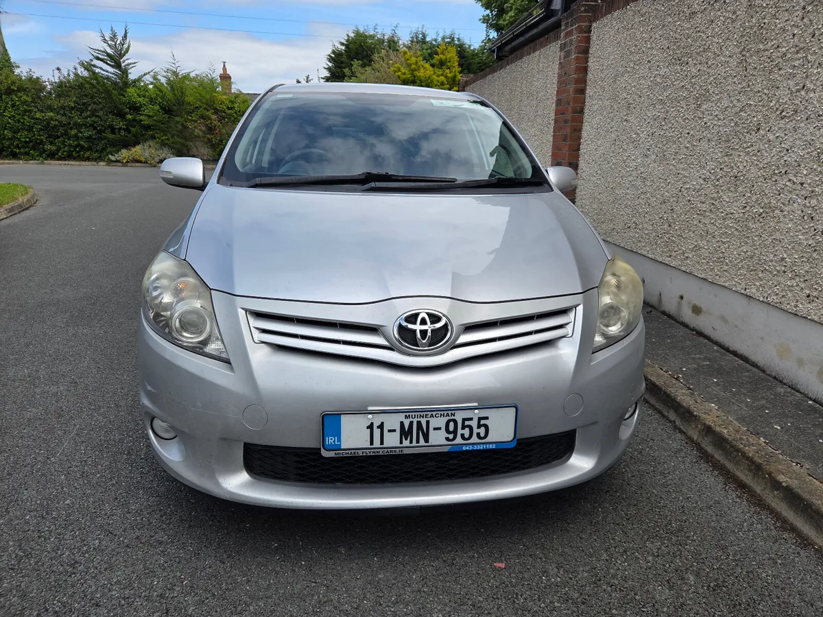 Toyota Auris 1.4d Sport automatic - Image 2