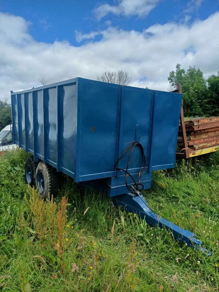 TIPPING TRAILER 12x7 - Image 1