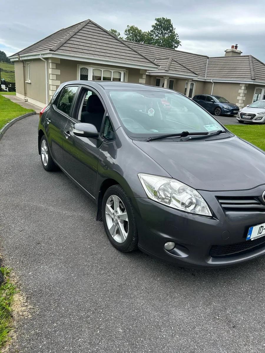 2010 Toyota auris 1.4 diesel - Image 2