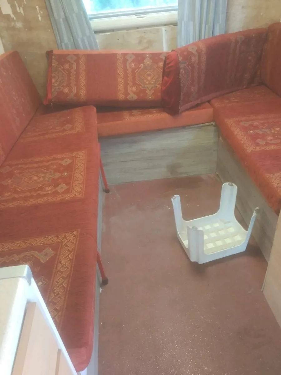 Campervan - Image 4