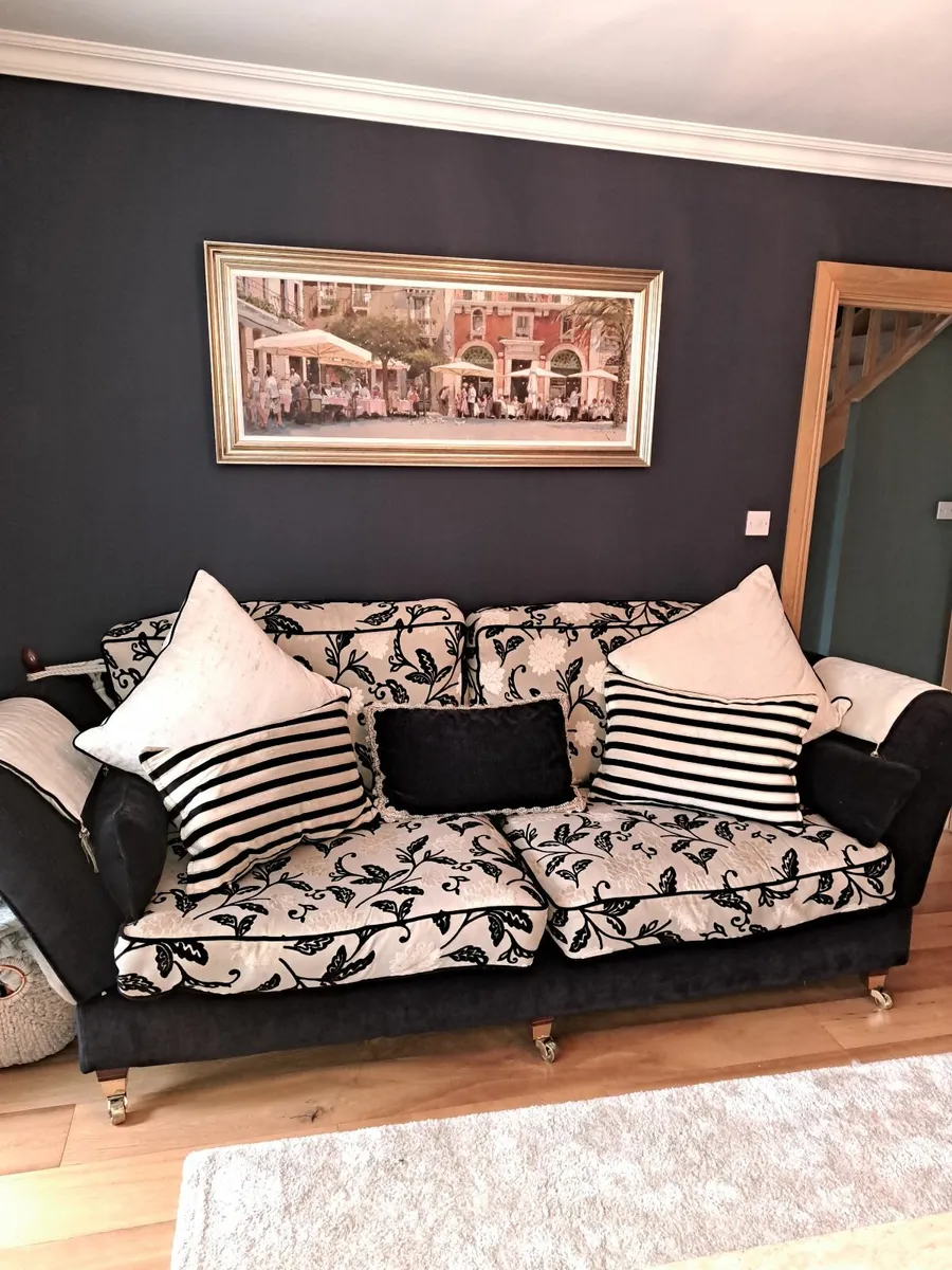 3 piece suite - Image 1