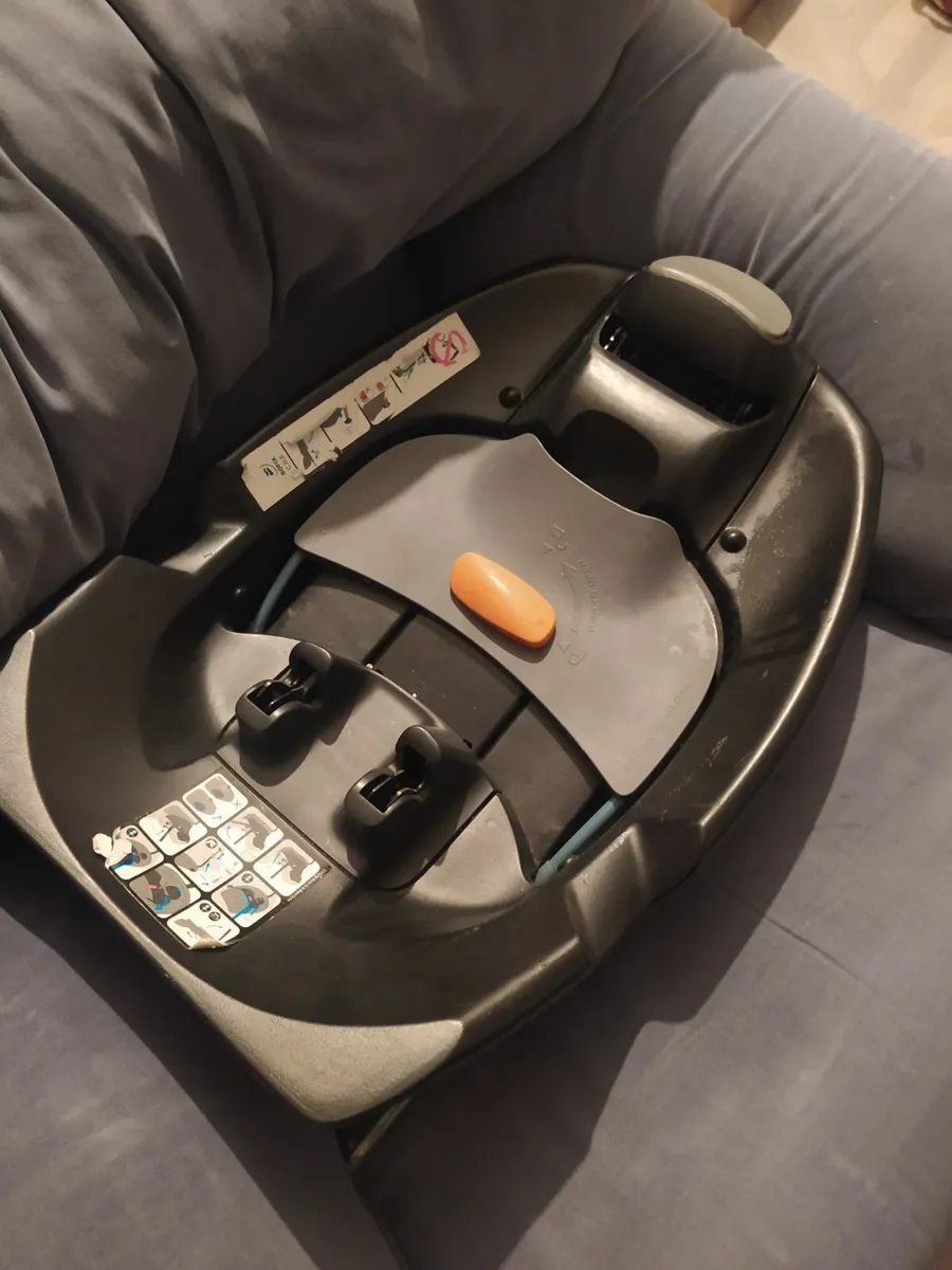 car seat - Image 2