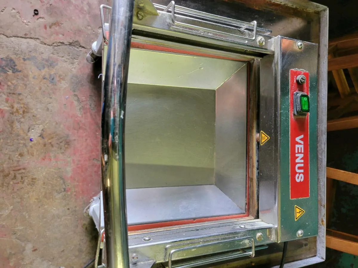 Heat Sealer Machine VENUS - Image 2