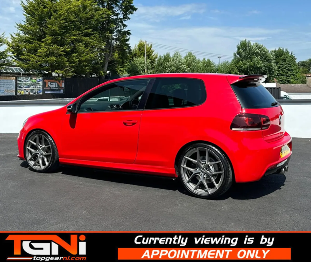 Mar 2010 Volkswagen Golf 2.0 TSI R 4MOTION 3dr DSG - Image 2