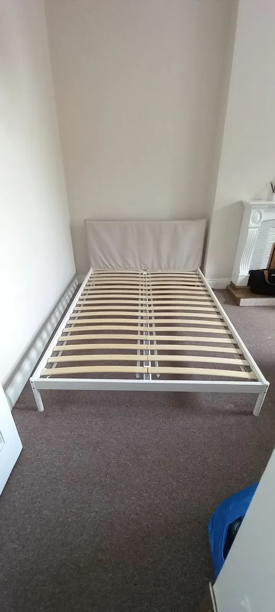 Double bed frame - Image 1