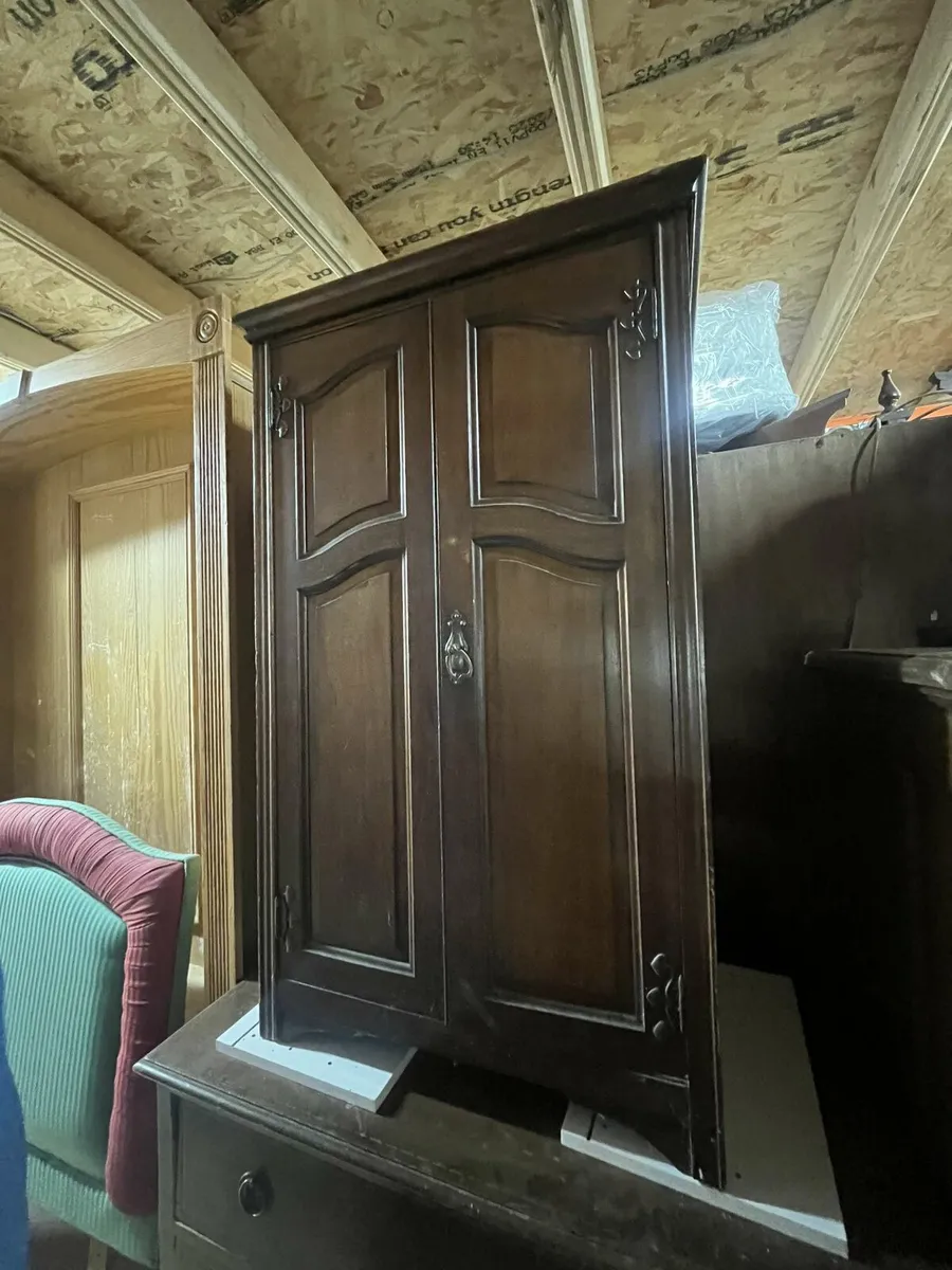 Antique 4 Frame Press - Image 1