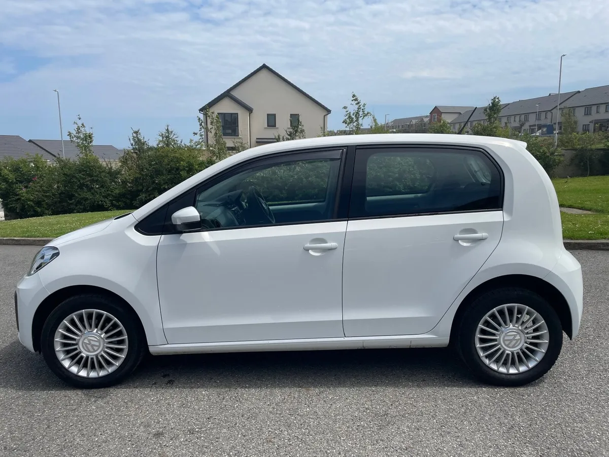 Volkswagen up! 2019 - Image 4