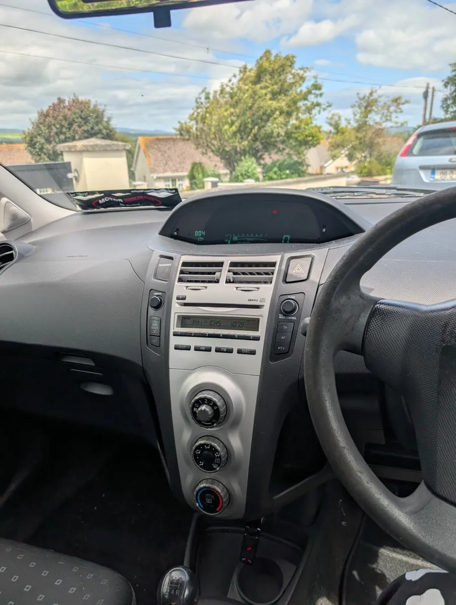 Toyota Yaris 2007 - Image 3