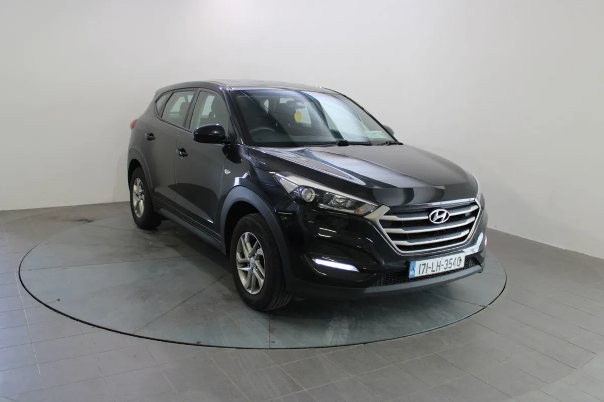 Hyundai Tucson 1.7 D Premium BLD - Image 1