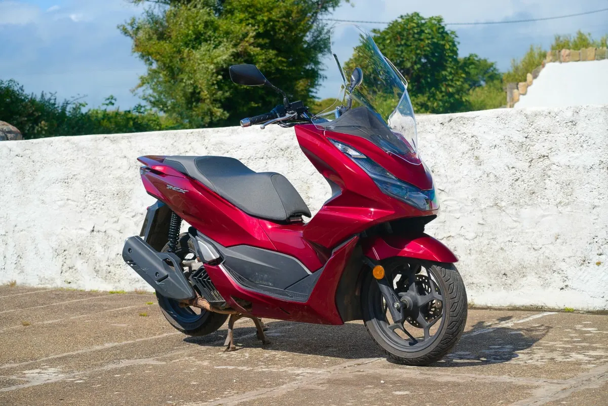 Honda PCX 125 - Image 2